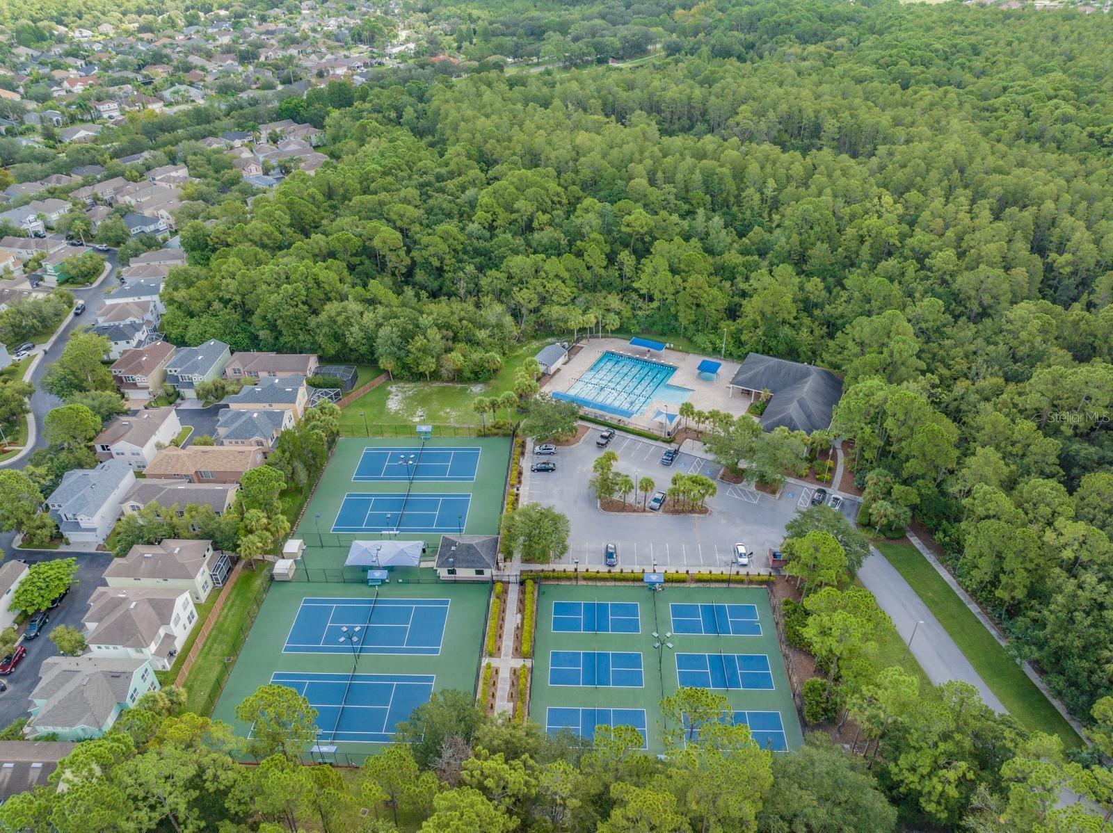 Image 32 of 35 For 10552 Greencrest Drive