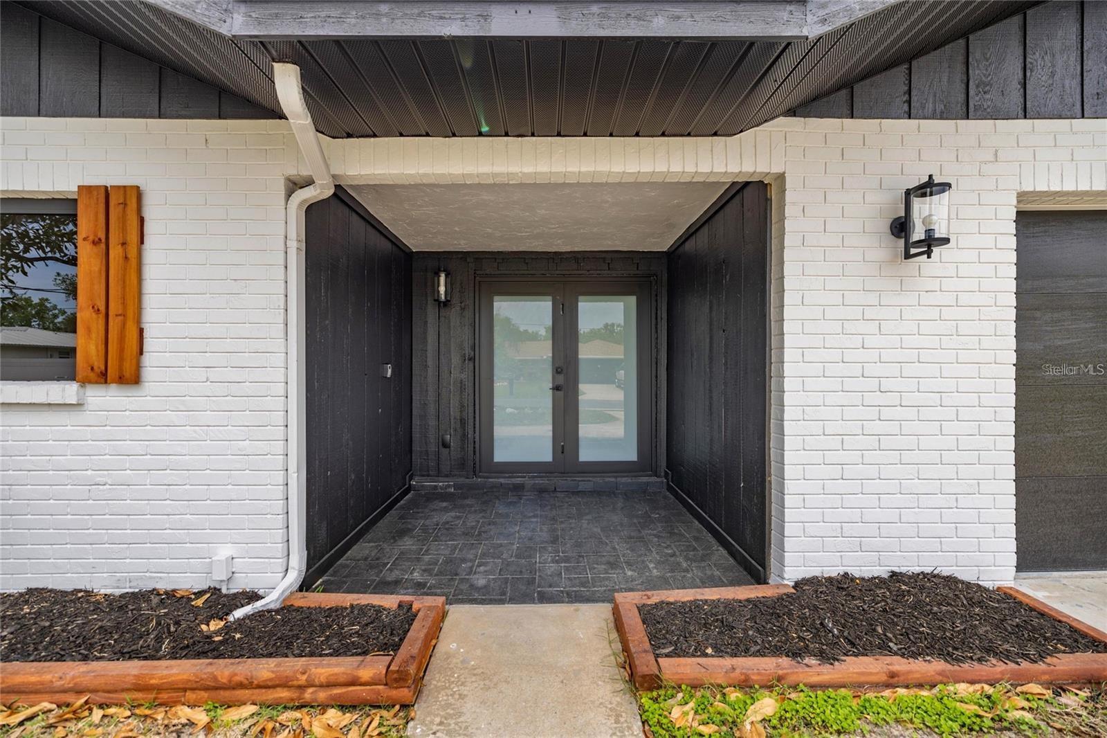 Image 4 of 33 For 1218 4th Avenue