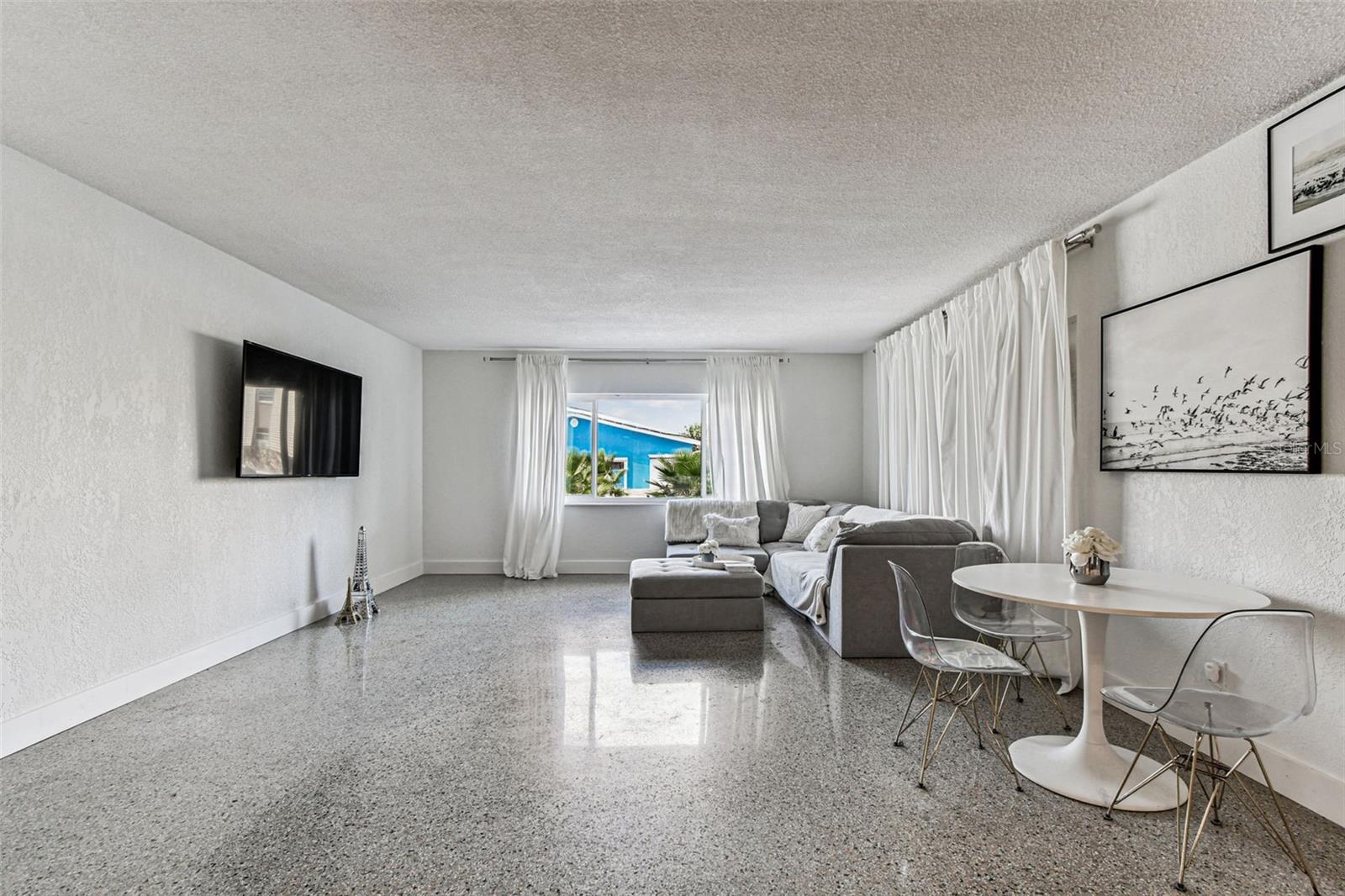 Image 16 of 96 For 15390 2nd Street E