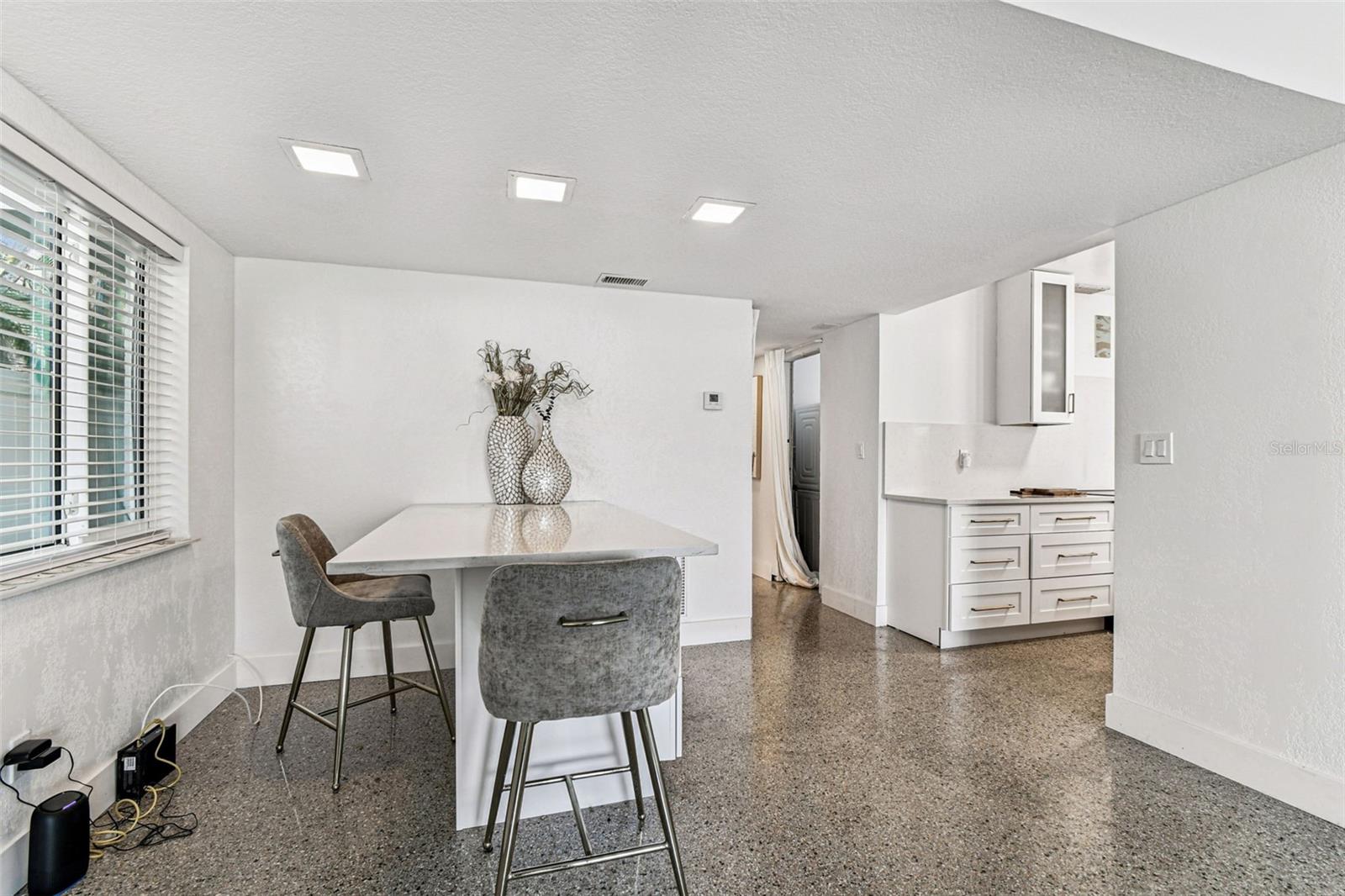 Image 21 of 96 For 15390 2nd Street E