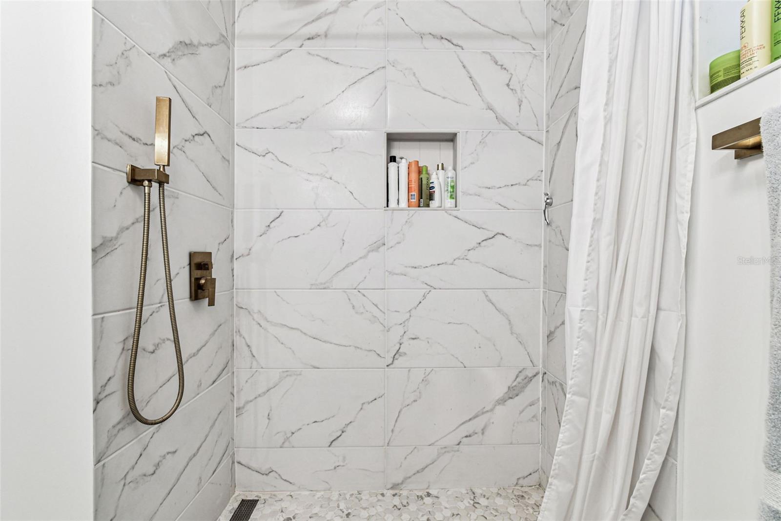 Image 44 of 96 For 15390 2nd Street E