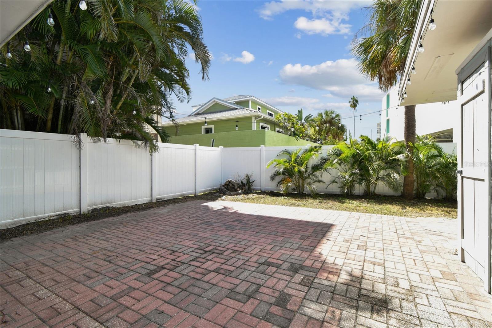 Image 49 of 96 For 15390 2nd Street E