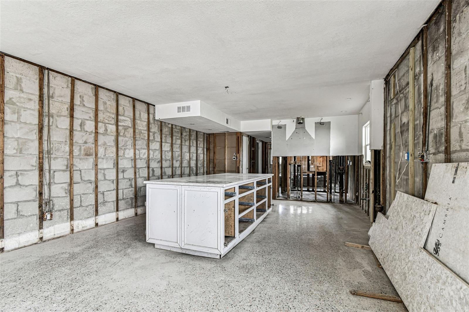 Image 58 of 96 For 15390 2nd Street E