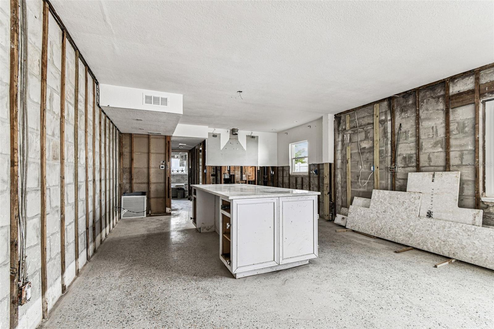 Image 59 of 96 For 15390 2nd Street E