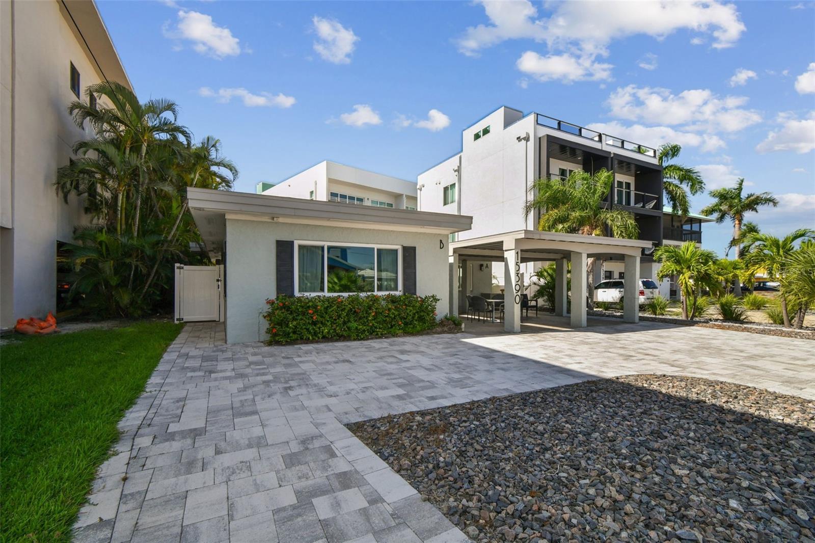 Image 6 of 96 For 15390 2nd Street E