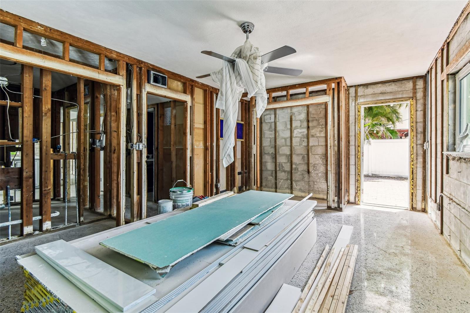 Image 68 of 96 For 15390 2nd Street E