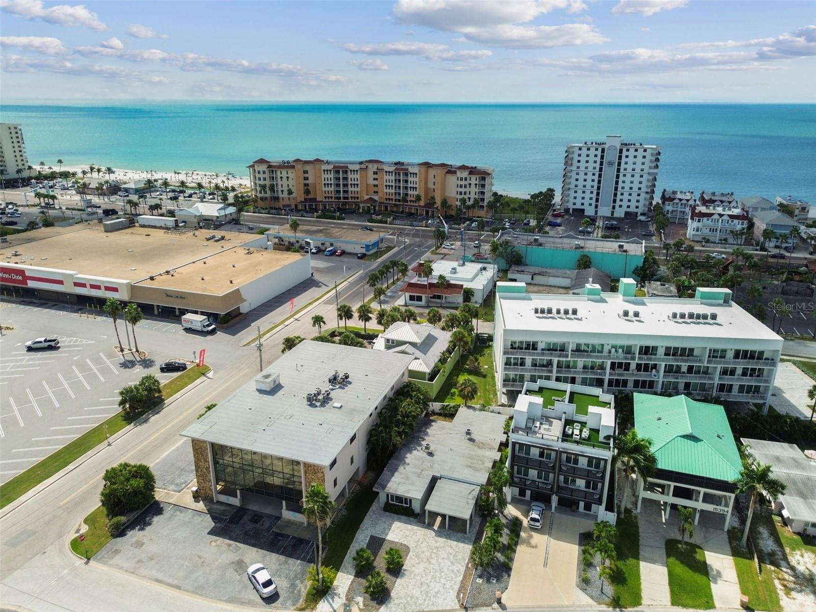 Image 86 of 96 For 15390 2nd Street E