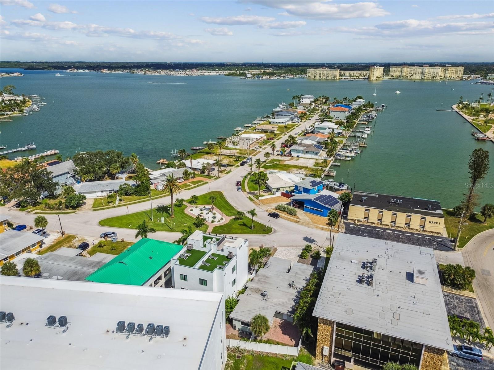 Image 91 of 96 For 15390 2nd Street E