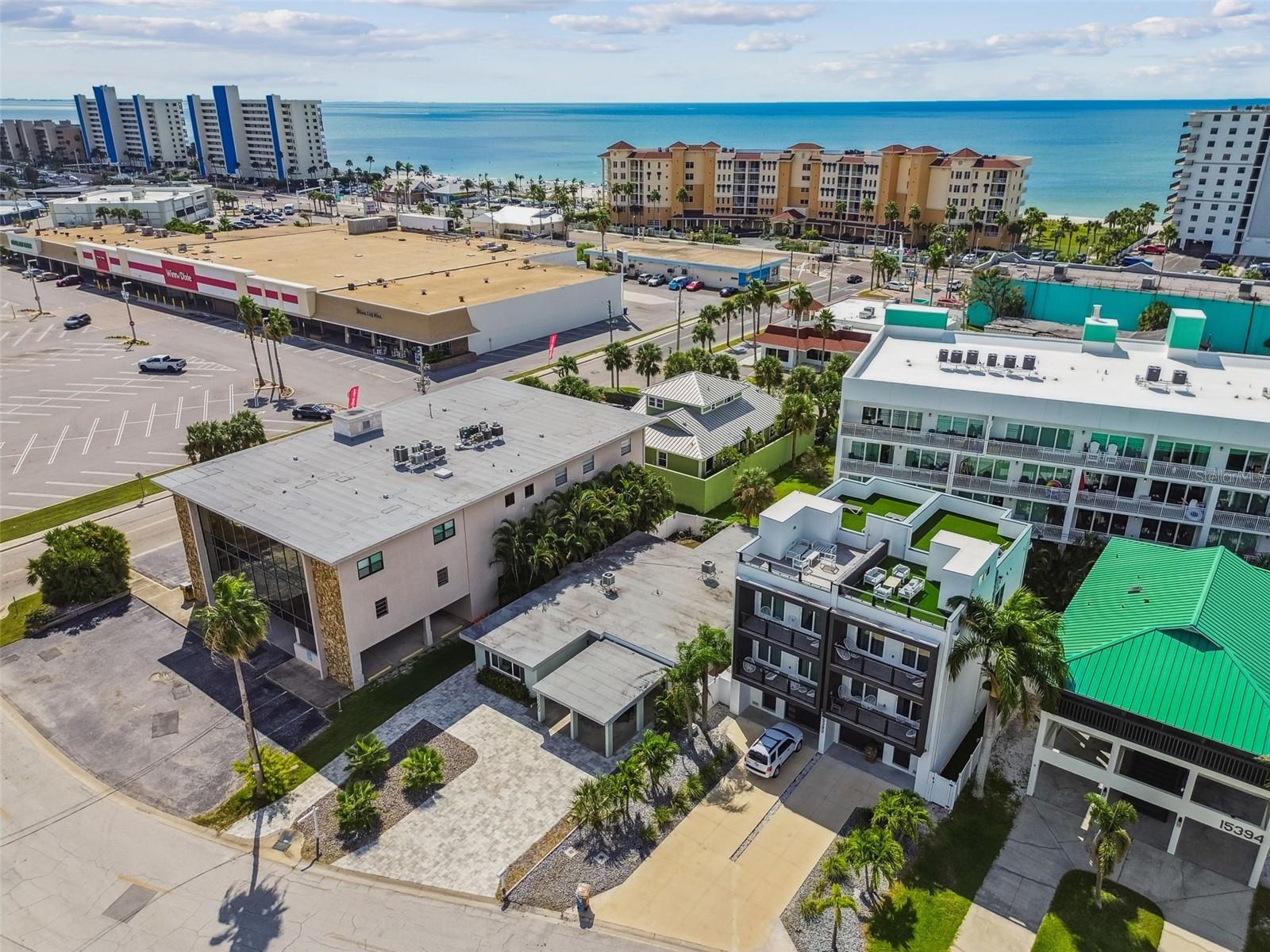 Image 94 of 96 For 15390 2nd Street E