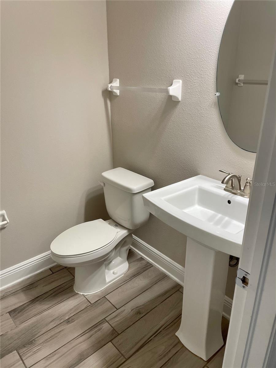 Image 17 of 24 For 30255 Southwell Lane