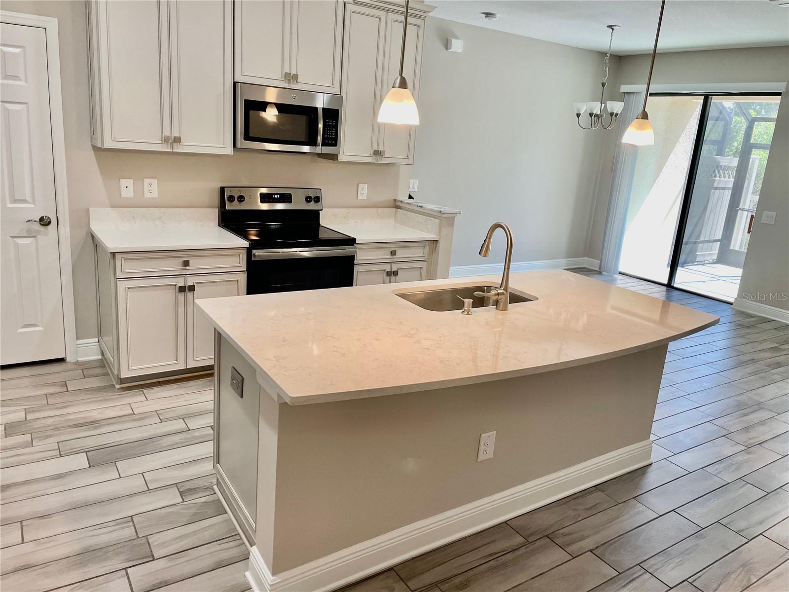 Image 3 of 24 For 30255 Southwell Lane