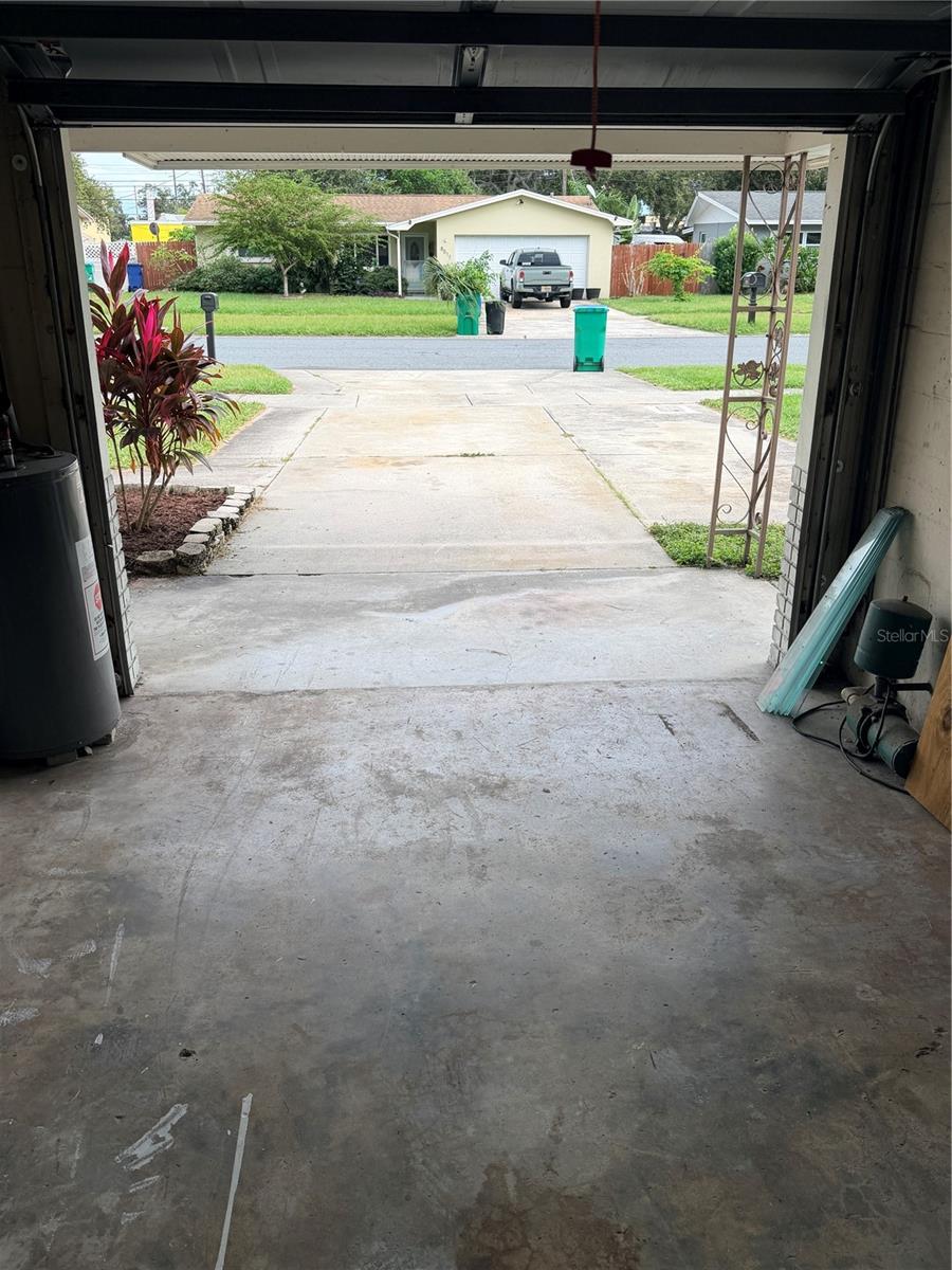 Image 19 of 24 For 8514 108th Street