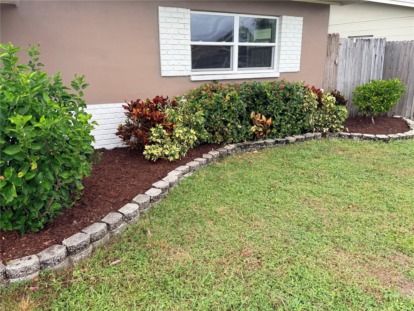 Image 4 of 24 For 8514 108th Street