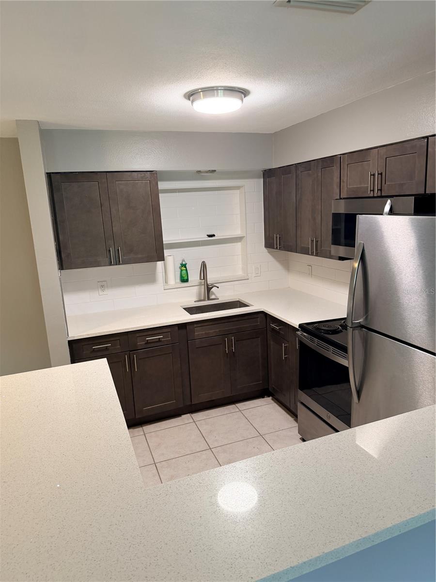 Image 8 of 24 For 8514 108th Street