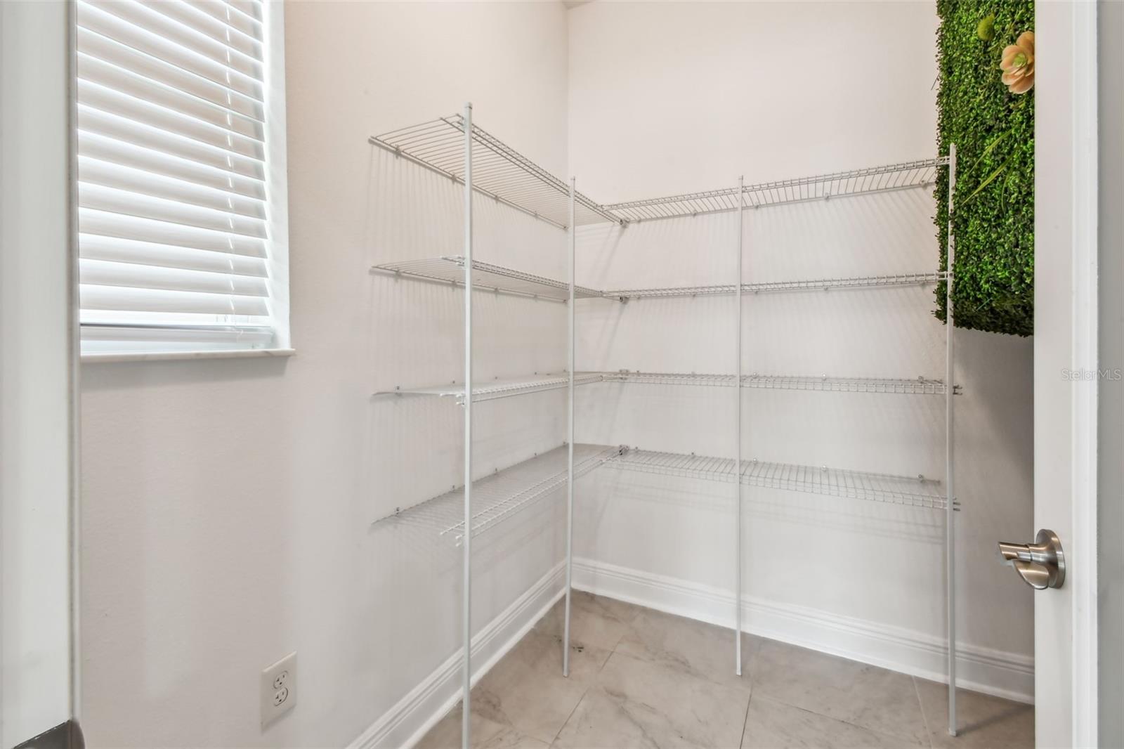 Image 11 of 58 For 11009 Rosso Della Street