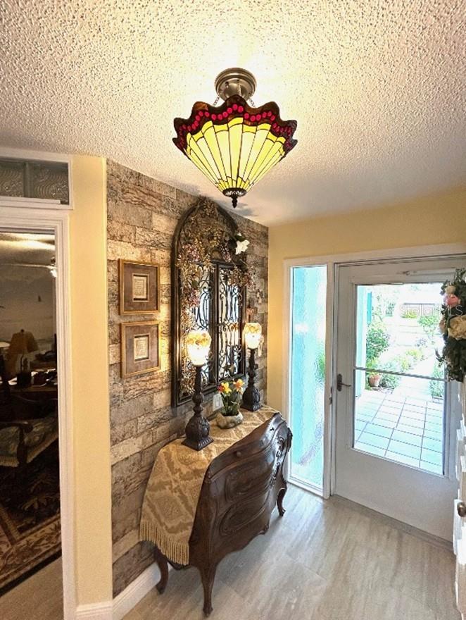 Image 11 of 29 For 1031 Anclote Drive