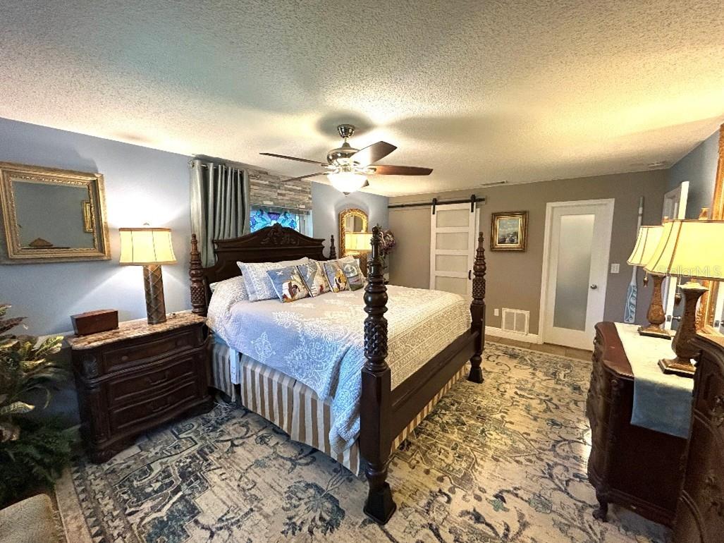 Image 13 of 29 For 1031 Anclote Drive