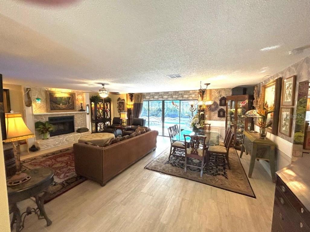 Image 4 of 29 For 1031 Anclote Drive