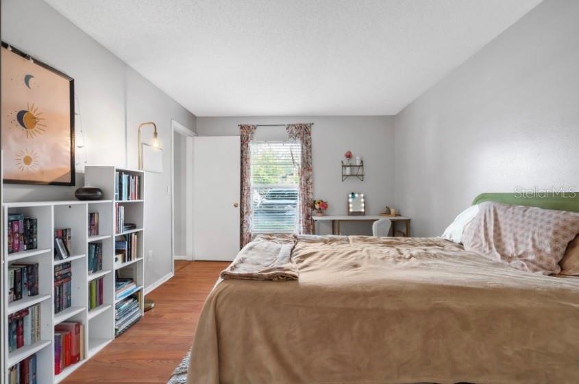 Image 10 of 15 For 4004 Dream Oak Place 102