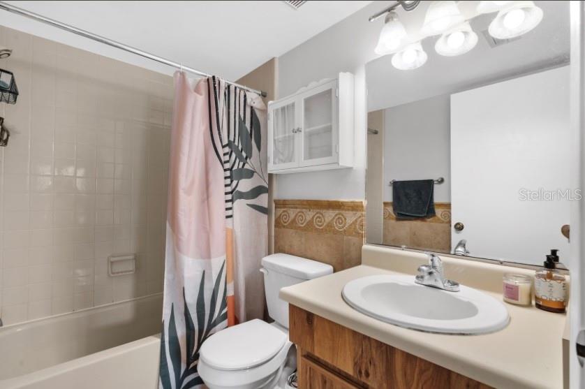 Image 13 of 15 For 4004 Dream Oak Place 102