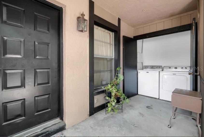 Image 3 of 15 For 4004 Dream Oak Place 102