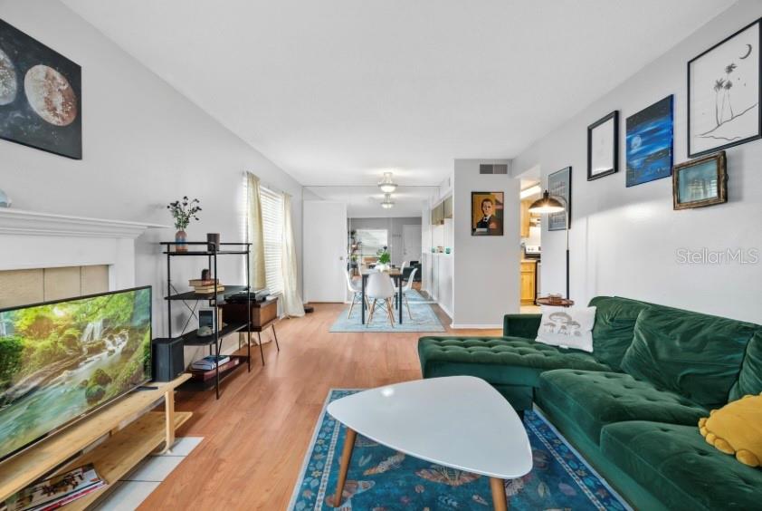 Image 5 of 15 For 4004 Dream Oak Place 102