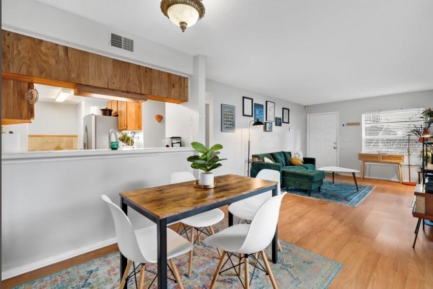 Image 7 of 15 For 4004 Dream Oak Place 102