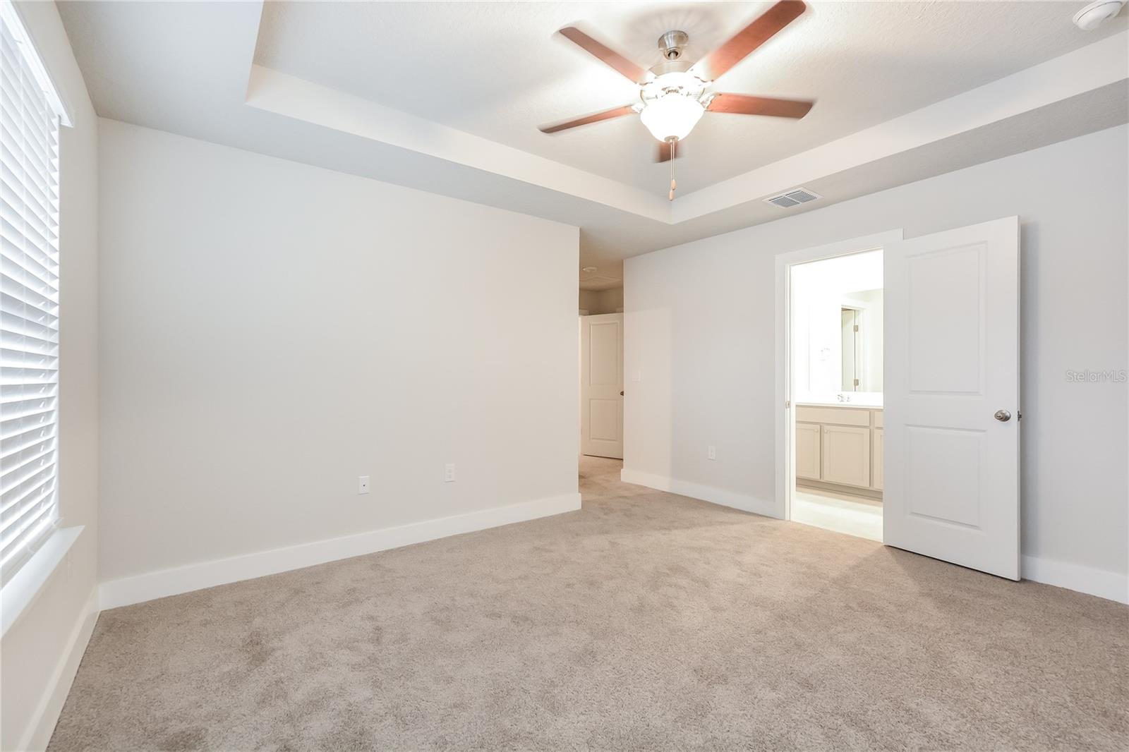 Image 7 of 17 For 804 Voorhis Avenue