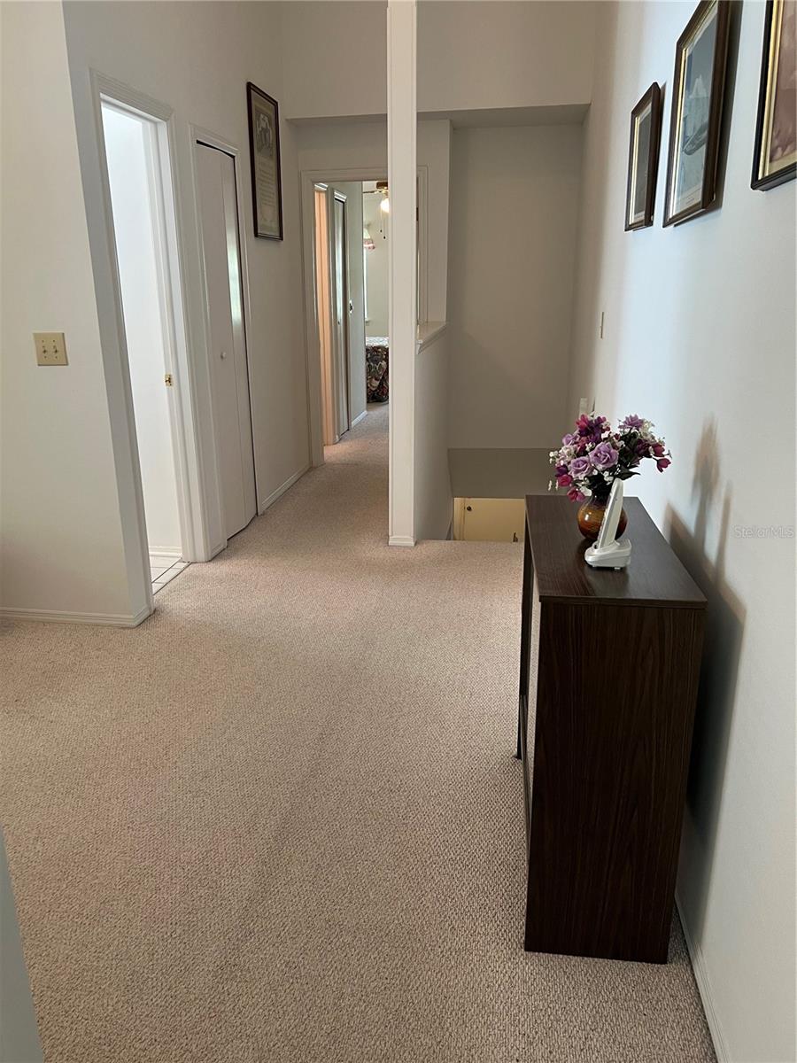 Image 29 of 34 For 7616 Colonial Court