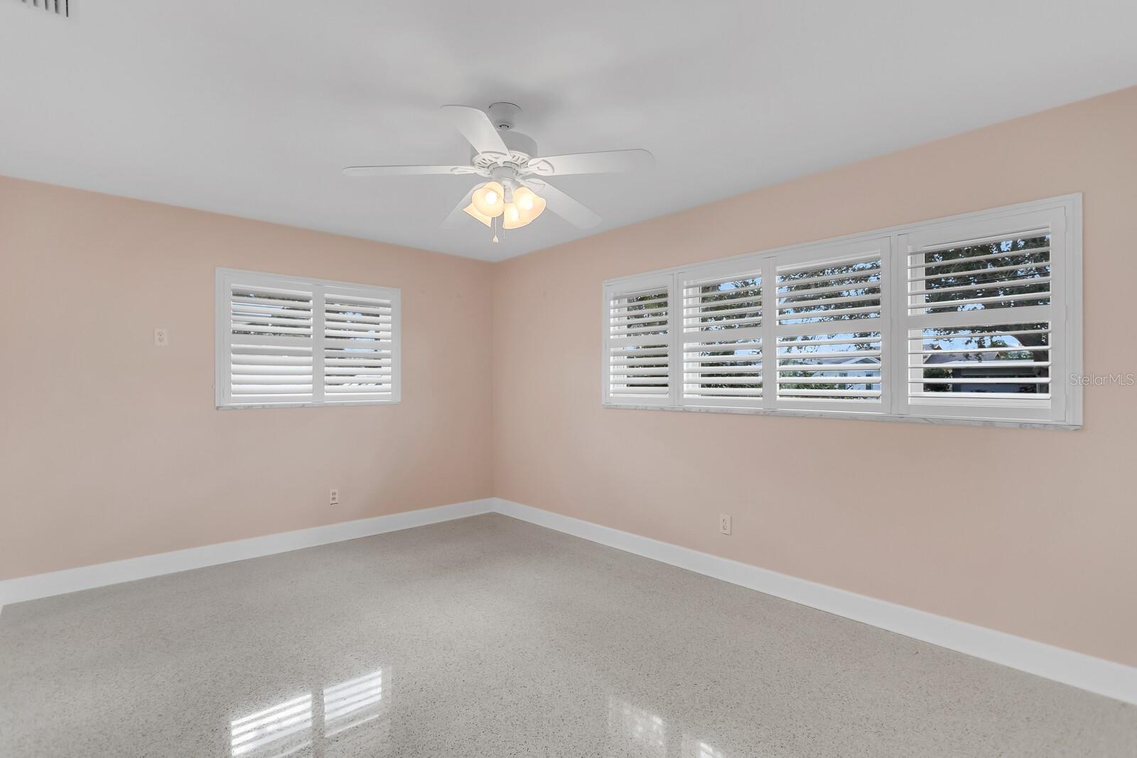 Image 28 of 88 For 88 New Jersey Drive