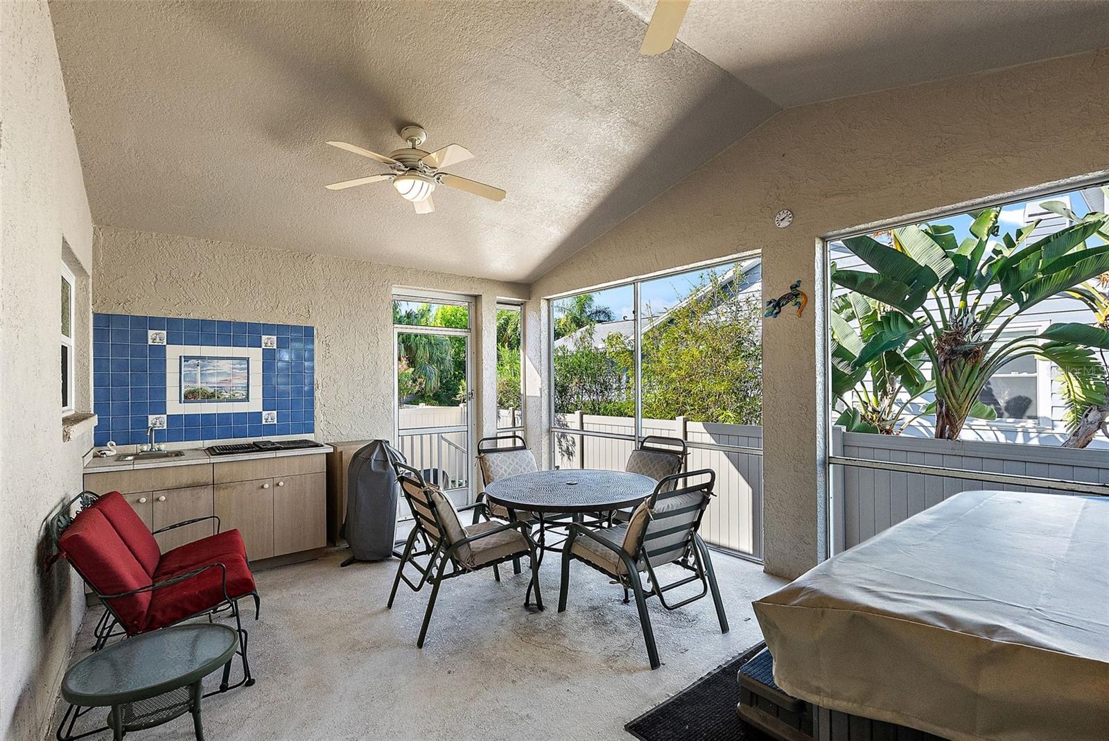 Image 26 of 37 For 605 4th Street W