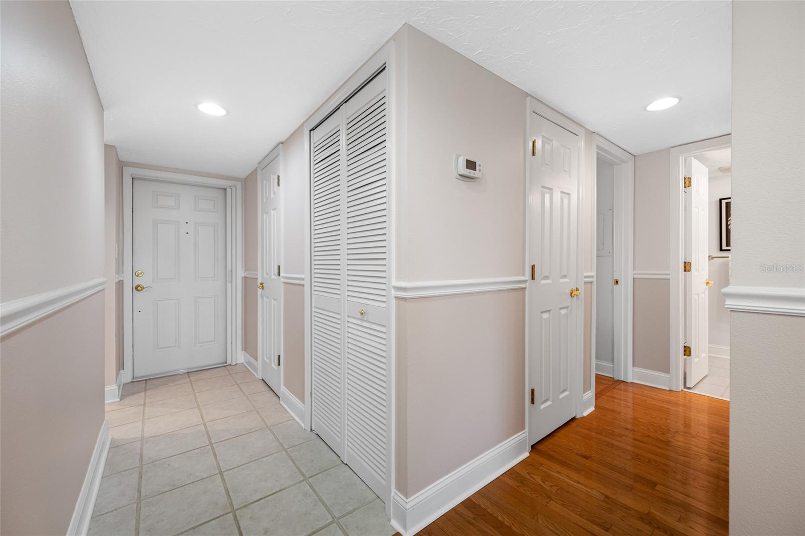 Image 14 of 26 For 3400 Cove Cay Drive 7c
