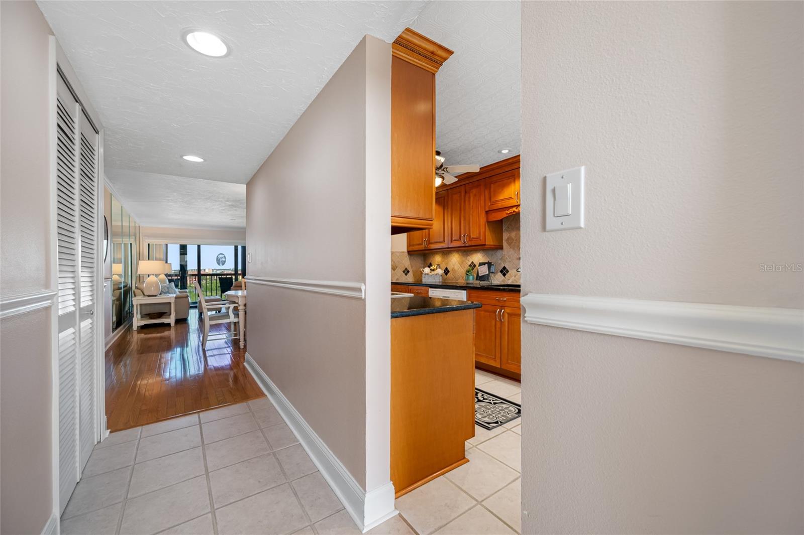 Image 2 of 26 For 3400 Cove Cay Drive 7c