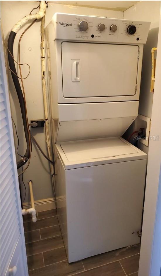 Image 11 of 12 For 4611 North B Street 228