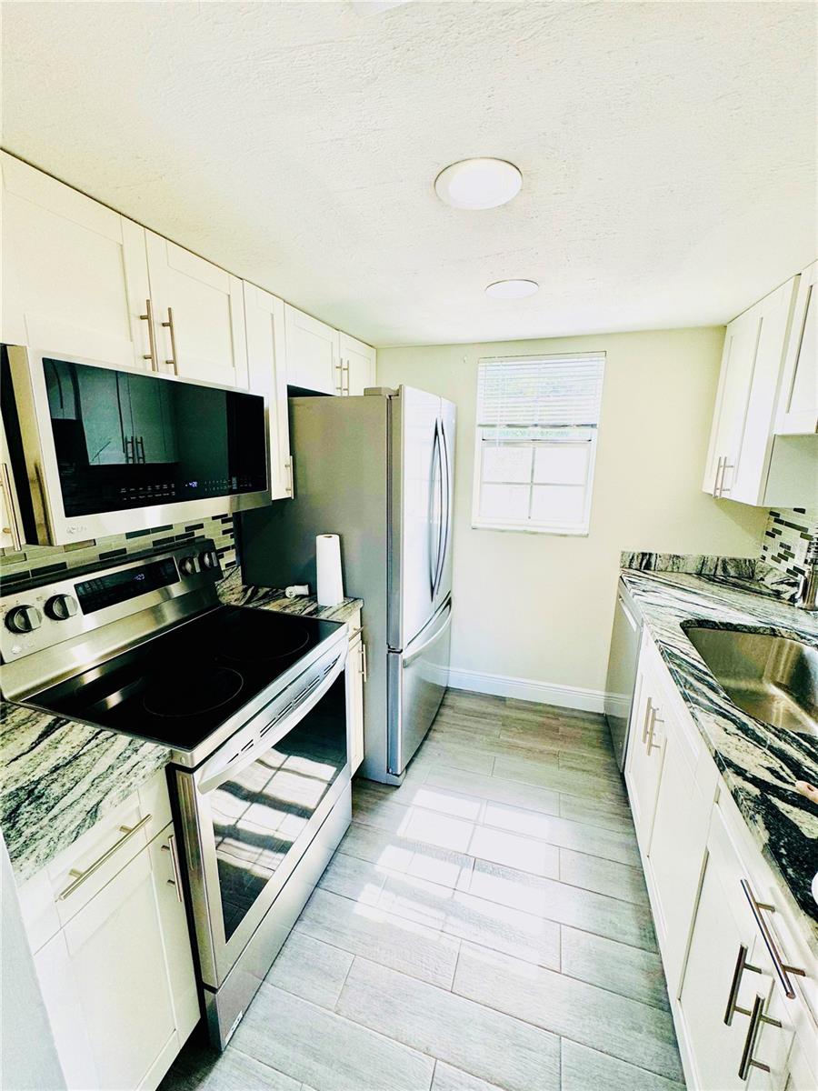 Image 8 of 12 For 4611 North B Street 228