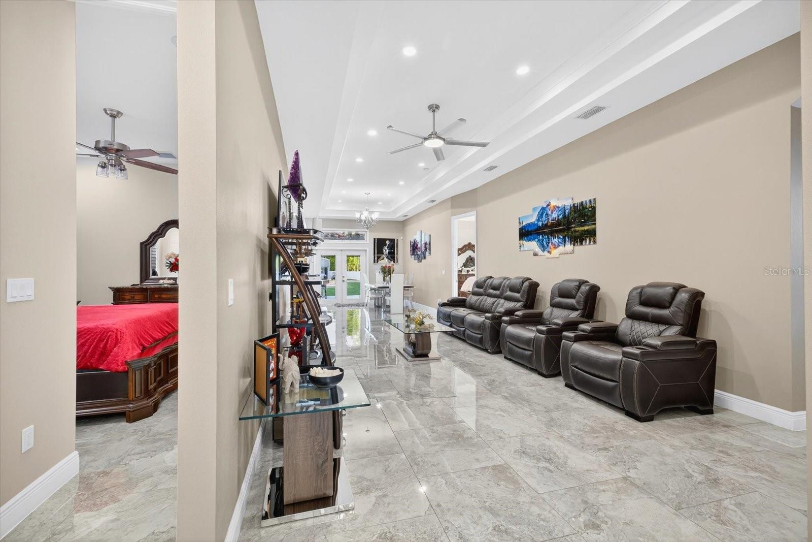 Image 11 of 84 For 3914 Sligh Avenue