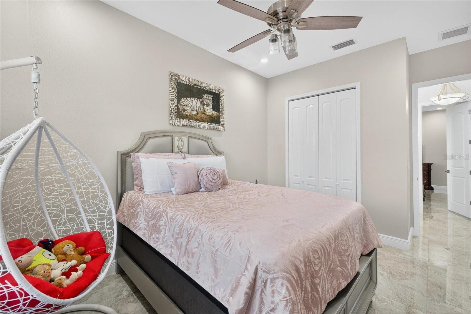 Image 38 of 84 For 3914 Sligh Avenue