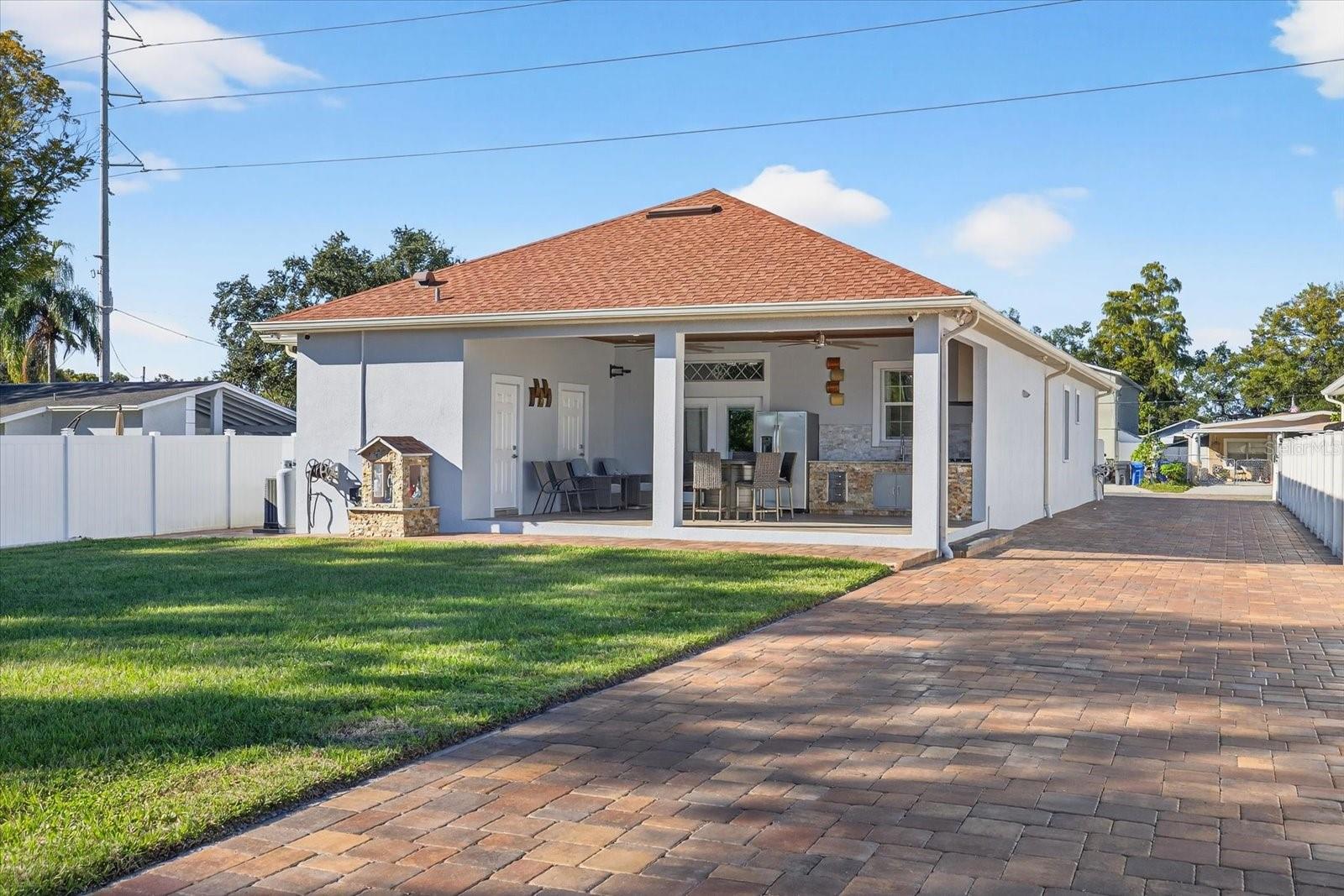 Image 45 of 84 For 3914 Sligh Avenue