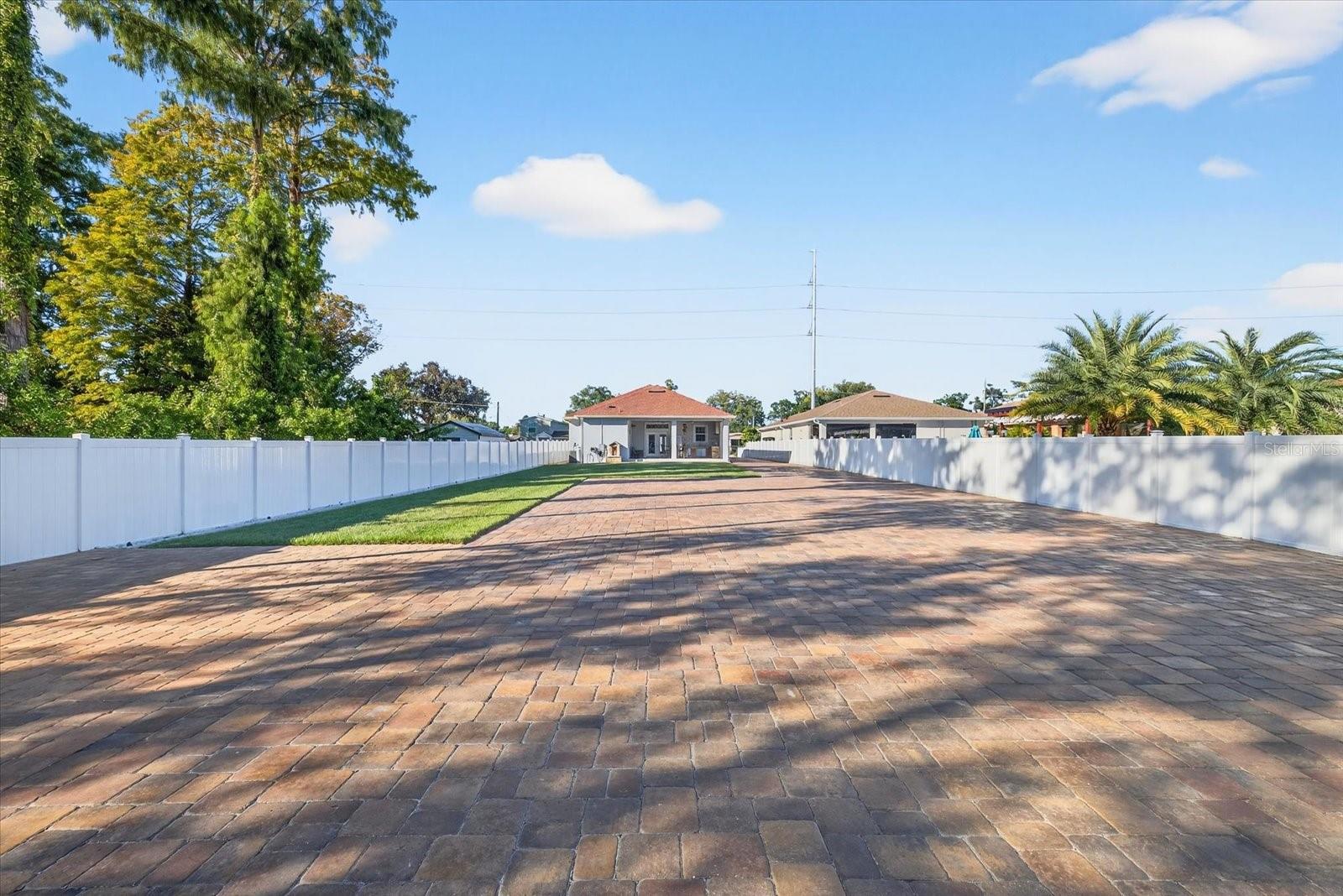 Image 48 of 84 For 3914 Sligh Avenue