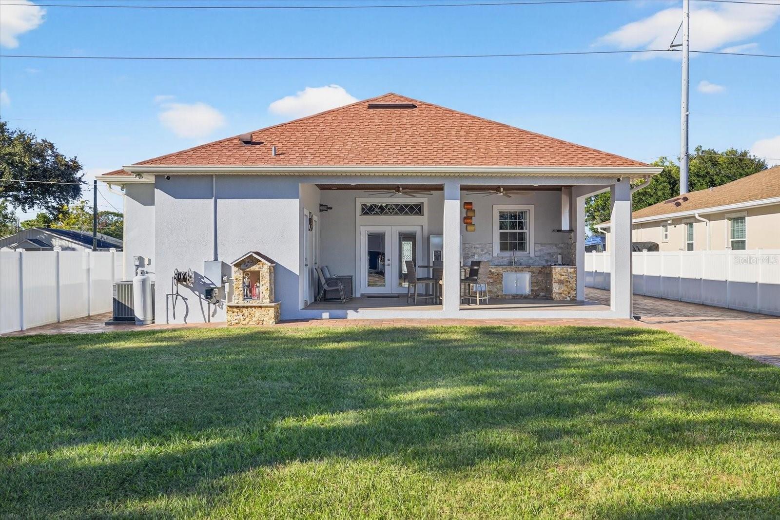 Image 51 of 84 For 3914 Sligh Avenue