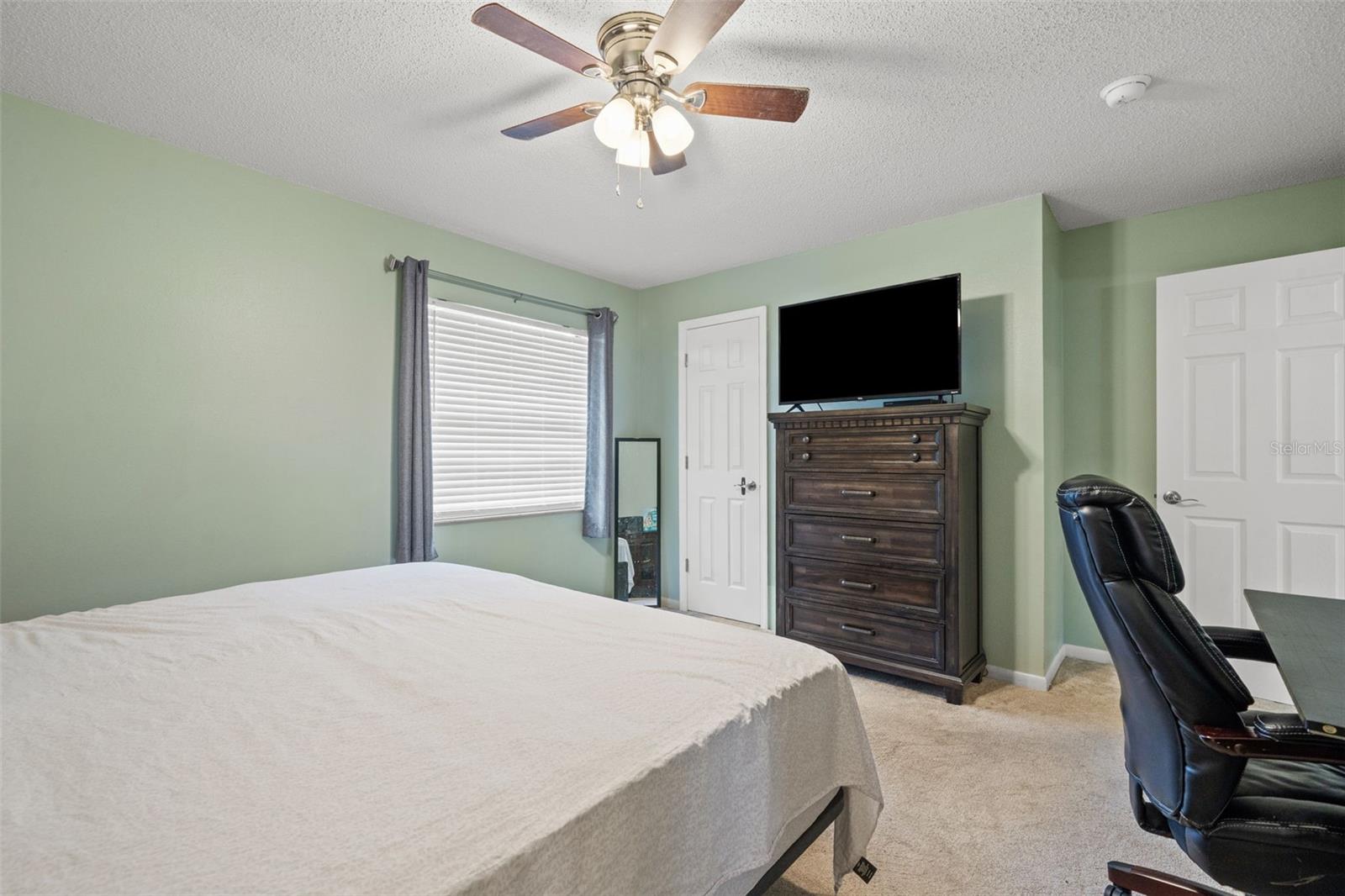 Image 18 of 43 For 6479 Barcelona Boulevard