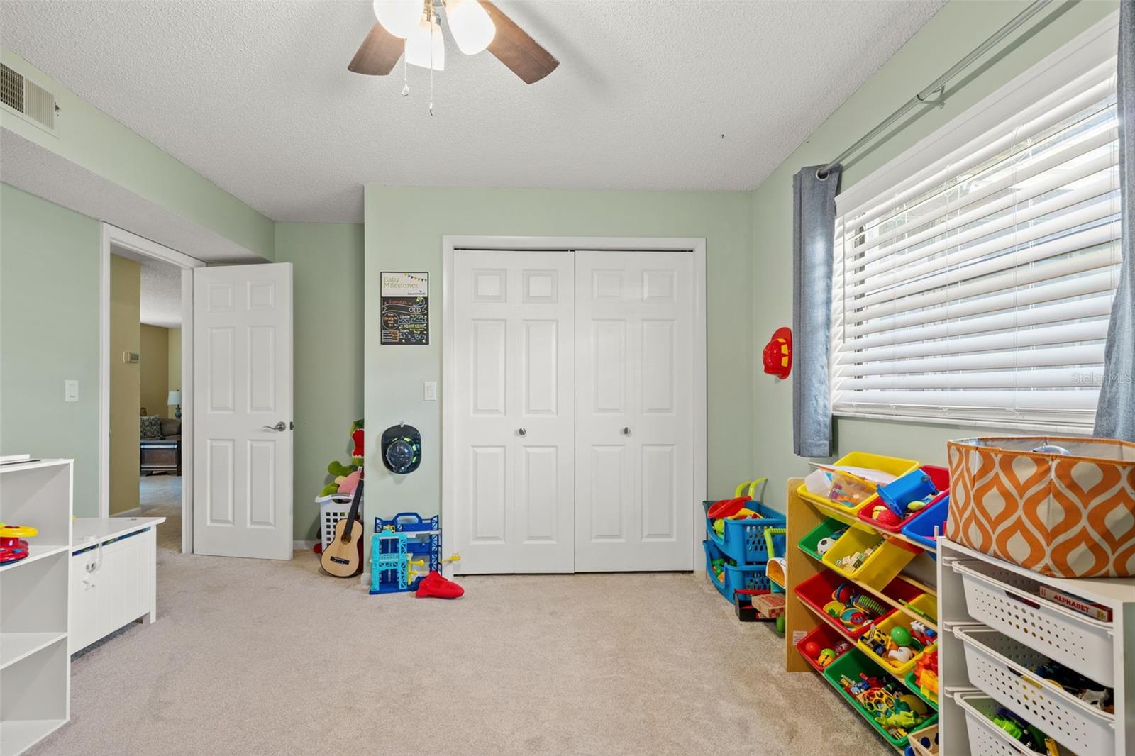 Image 22 of 43 For 6479 Barcelona Boulevard