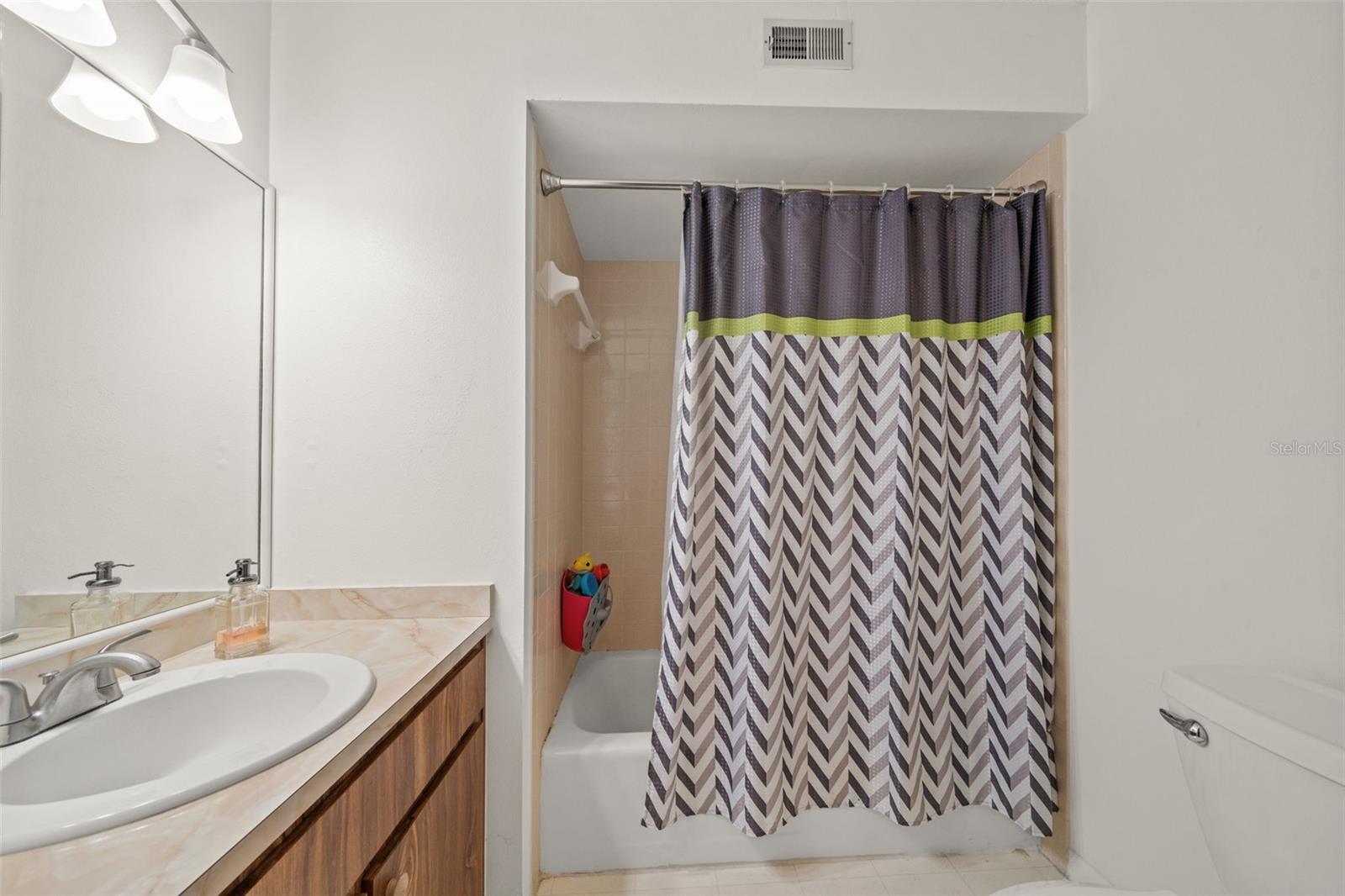 Image 26 of 43 For 6479 Barcelona Boulevard