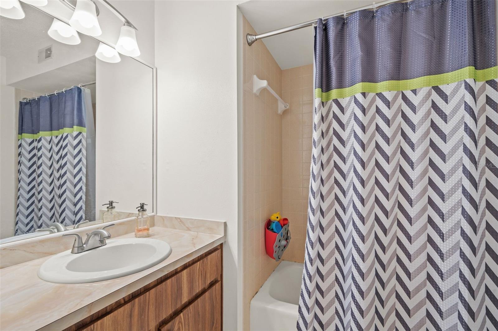 Image 27 of 43 For 6479 Barcelona Boulevard