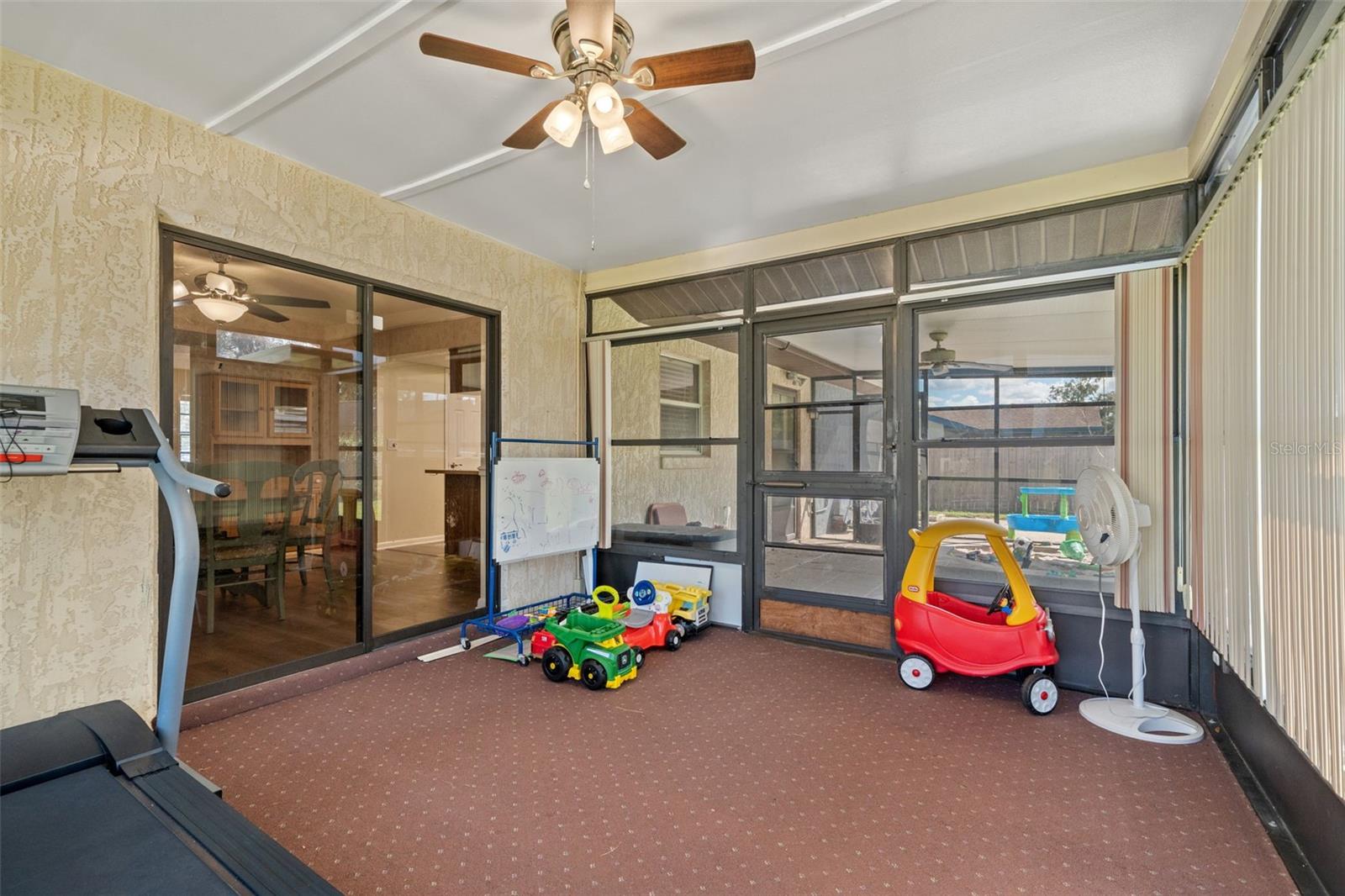 Image 29 of 43 For 6479 Barcelona Boulevard