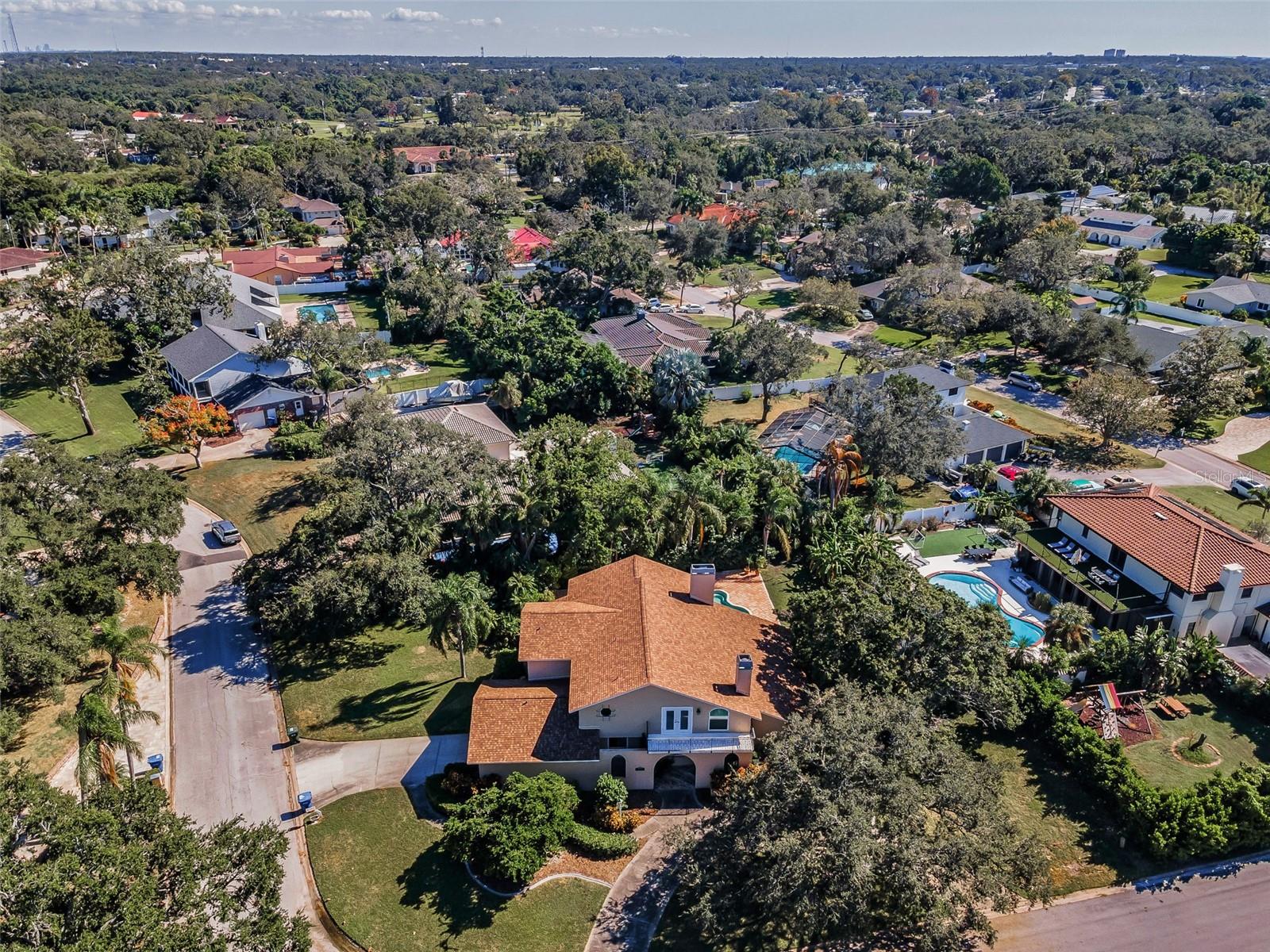 Image 13 of 75 For 2275 Kings Point Drive