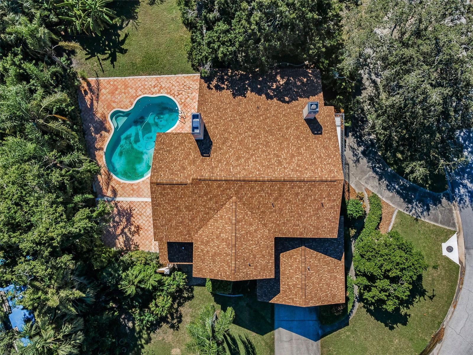 Image 66 of 75 For 2275 Kings Point Drive