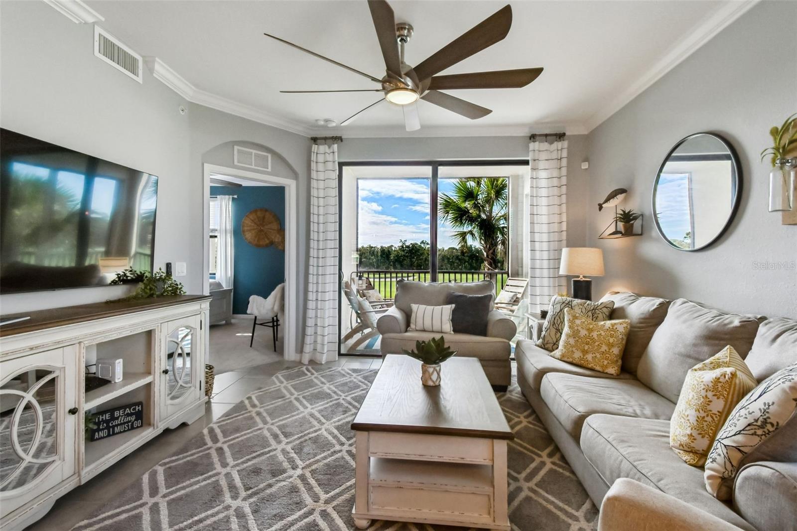 Image 21 of 77 For 17902 Gawthrop Drive 208