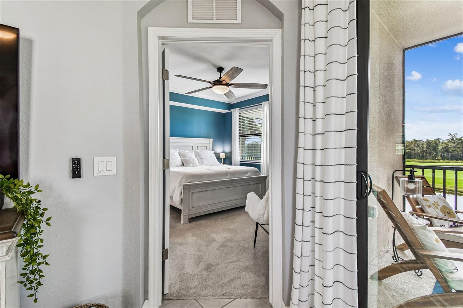 Image 27 of 77 For 17902 Gawthrop Drive 208