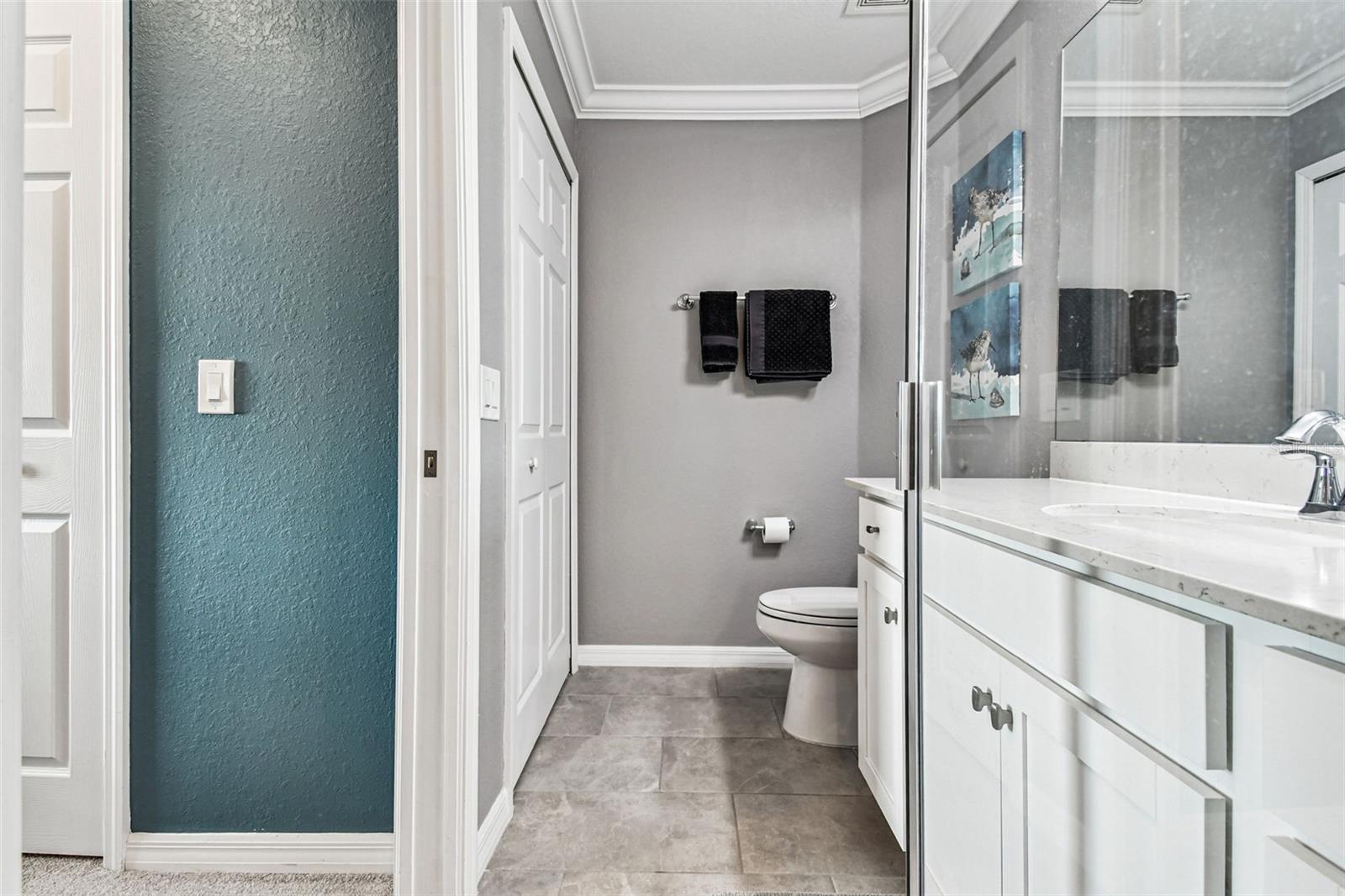 Image 34 of 77 For 17902 Gawthrop Drive 208